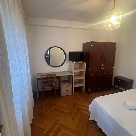Casa Ledicia Apartman *